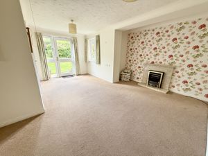 Photo 8- click for photo gallery